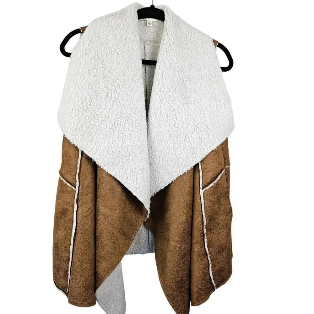 Vanilla Bay Women's Faux Sheepskin Sherpa Sleeveless Wrap Size Small Open‎ Front